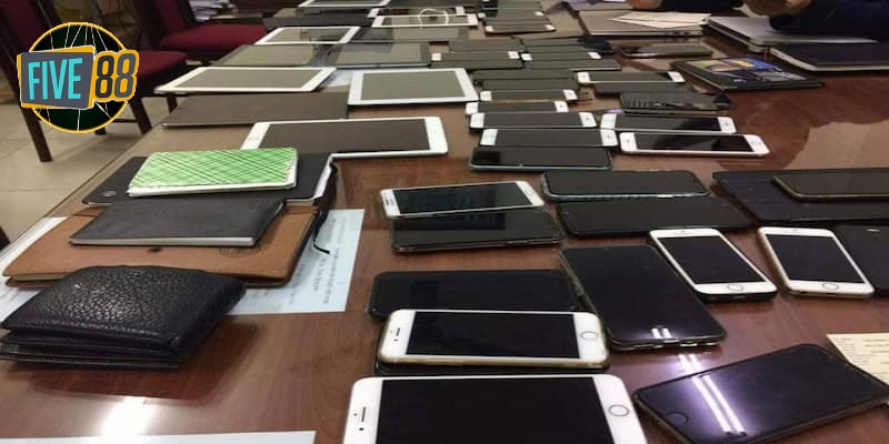 Sự kiện ca sĩ bị bắt do tham gia đường dây đánh bạc