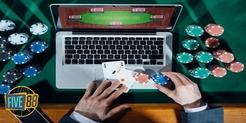 Thanh niên lấy lại tiền tại địa chỉ lừa đảo cá cược trực tuyến